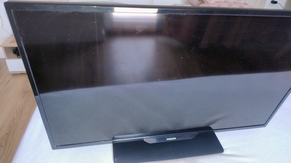 Телевизор  Philips 32 инча