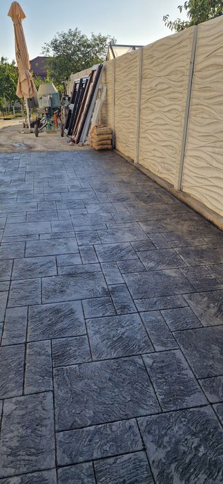 Beton amprentat si elicopterizat.