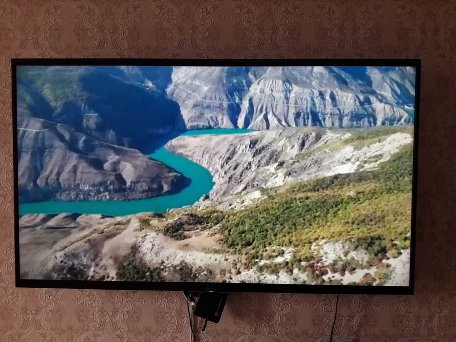 продам морозильную камеру и ж\к телевизор