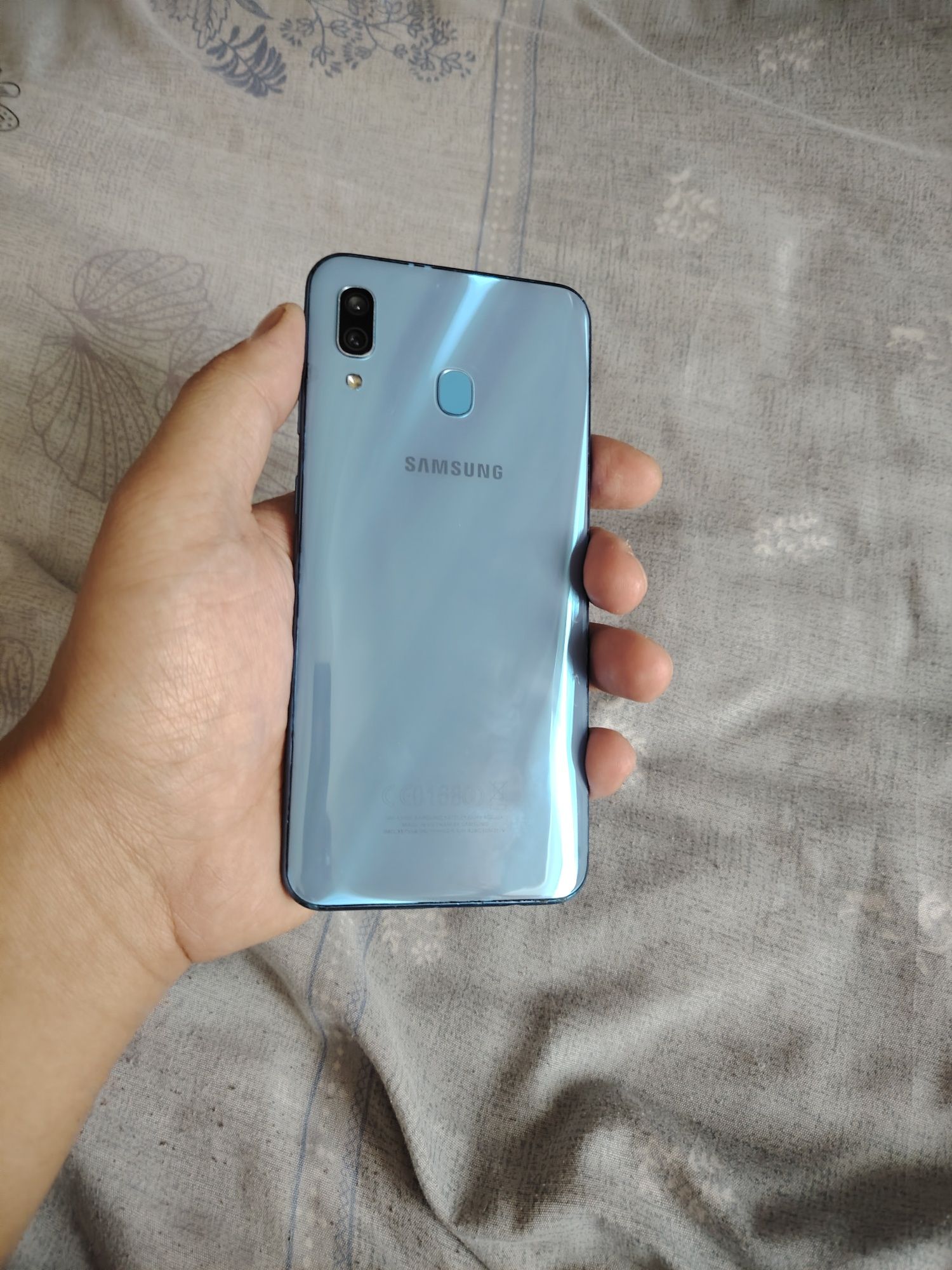 Samsung A30 Holati Ideal tinniq
