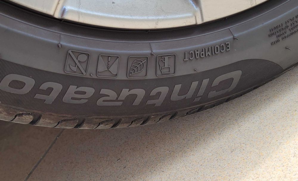 Vand set 4 Anvelope 225/50R17 Pirelli Cinturato P7 XL-Runflat