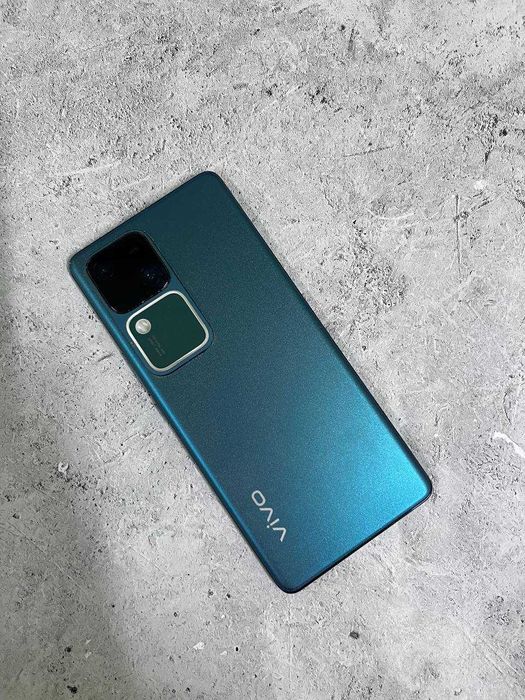 VIVO V30 256Gb (Бейнеу) лот 758958