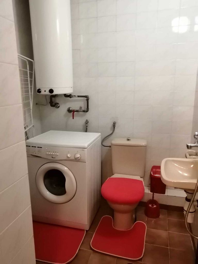 Дава се под наем Двустаен апартамент в София, Борово - 92 кв.м за 433.5 € - Снимка #11