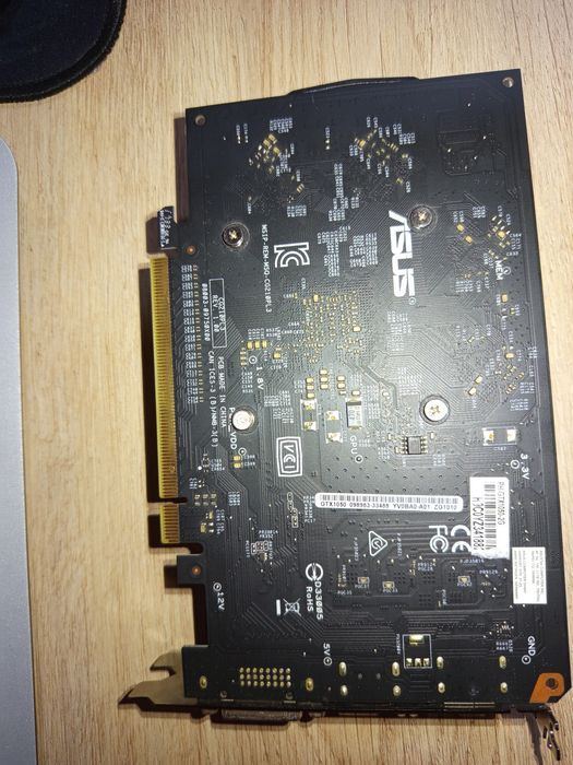 Vând placa video gtx 1050 2gb