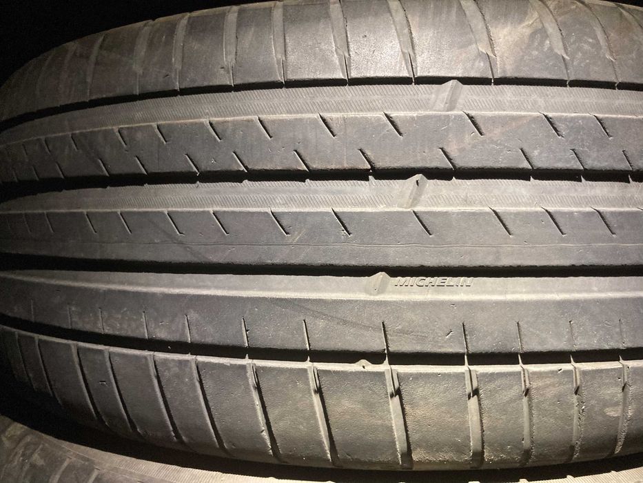 Летни гуми 235 60 18 Michelin 4БРОЯ Pilot sport 4 SUV dot 21