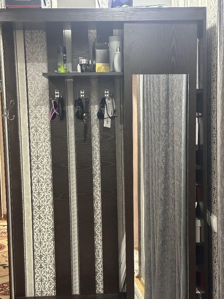 1 komplekt mebel jixozlari sotiladi