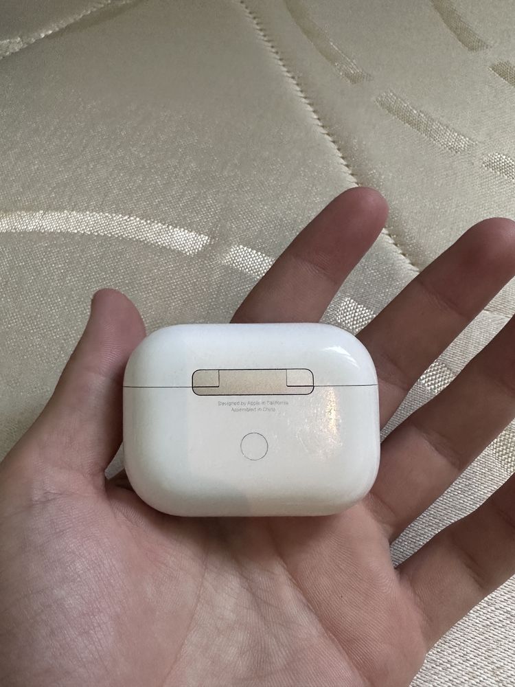 Airpods-1 состояние 10/10 100% оригинал