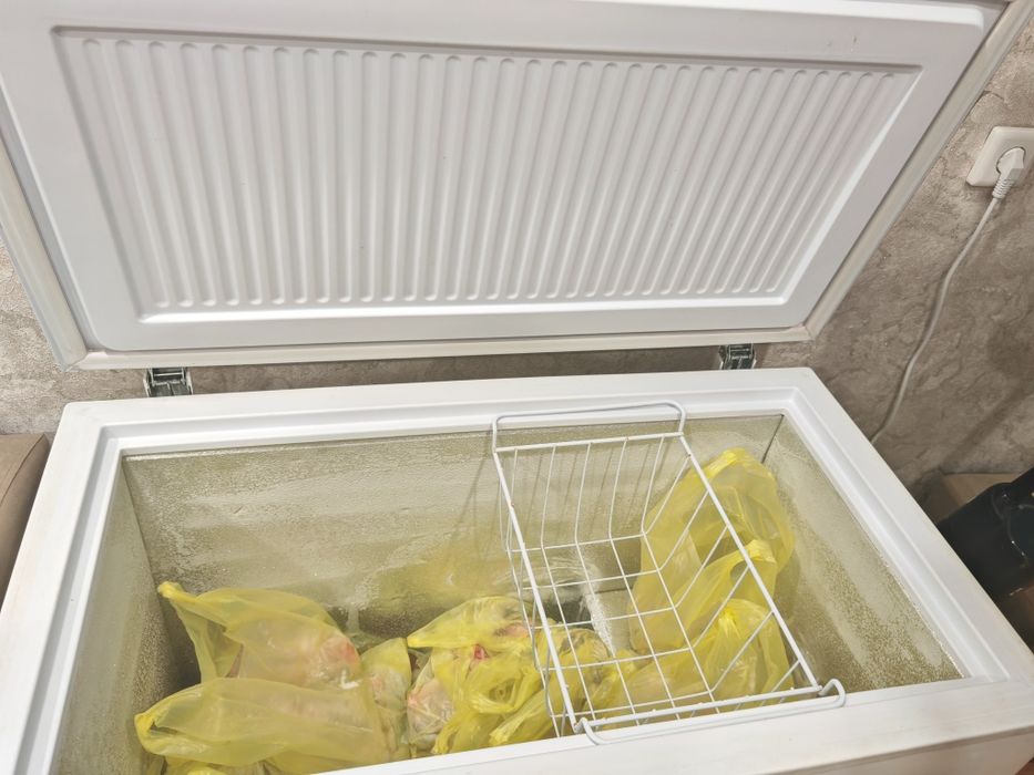 Продам морозильную камеру Бирюса