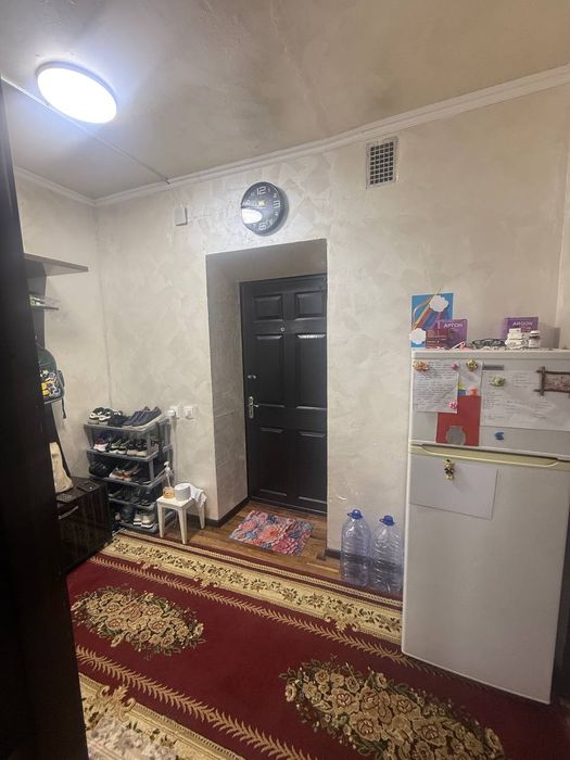 срочный га сотилади 2 хона общежитие авиасозларда метро олмос бекат