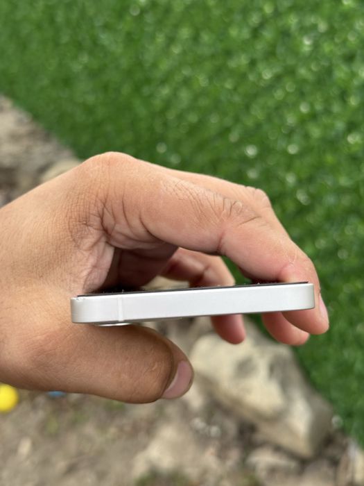 Iphone 12 2023 64gb 100% battery