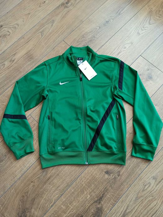 NIKE оригинална горница  за момче
