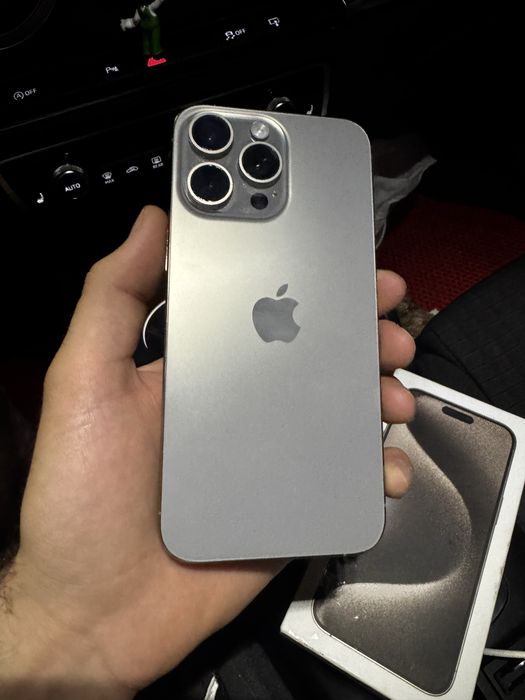 iPhone 15 Pro Max - 256gb - ca nou