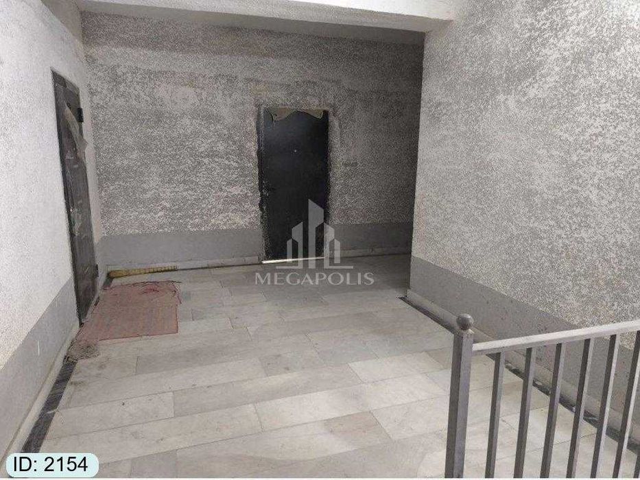 kritiy eski sumda 1 xona karobka uy sotiladi №2154