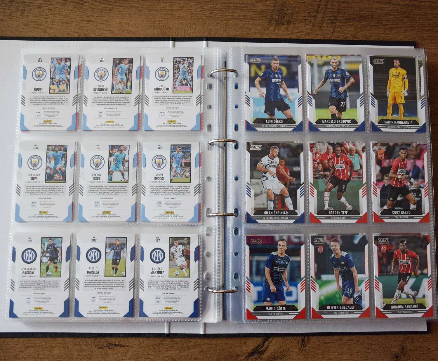 Продавам: Panini колекции Score FIFA 2021/22 & 2022/23 (200 карти)