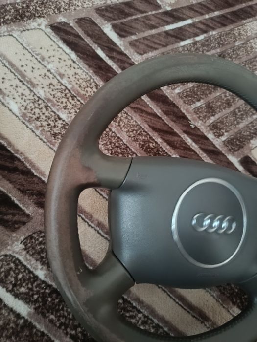 Волан и плафон за ауди