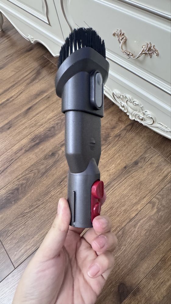 Пылесос Dyson V8