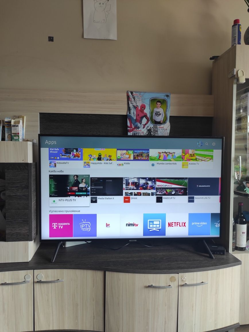 Смарт Телевизор SAMSUNG 50 инча Ultra HD 4K