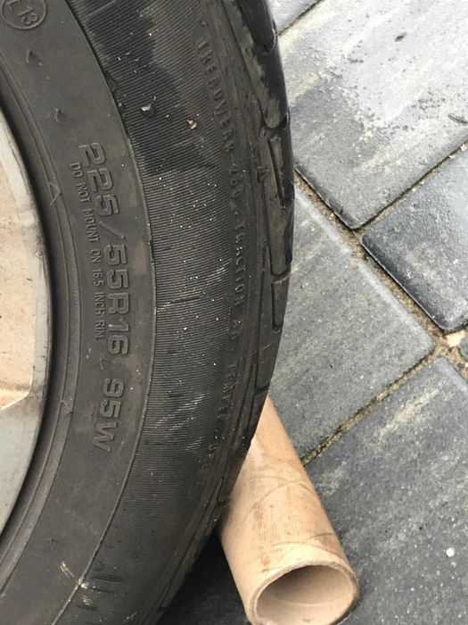 Vând set de 4  anvelope vară 225/55/16 dot 2021