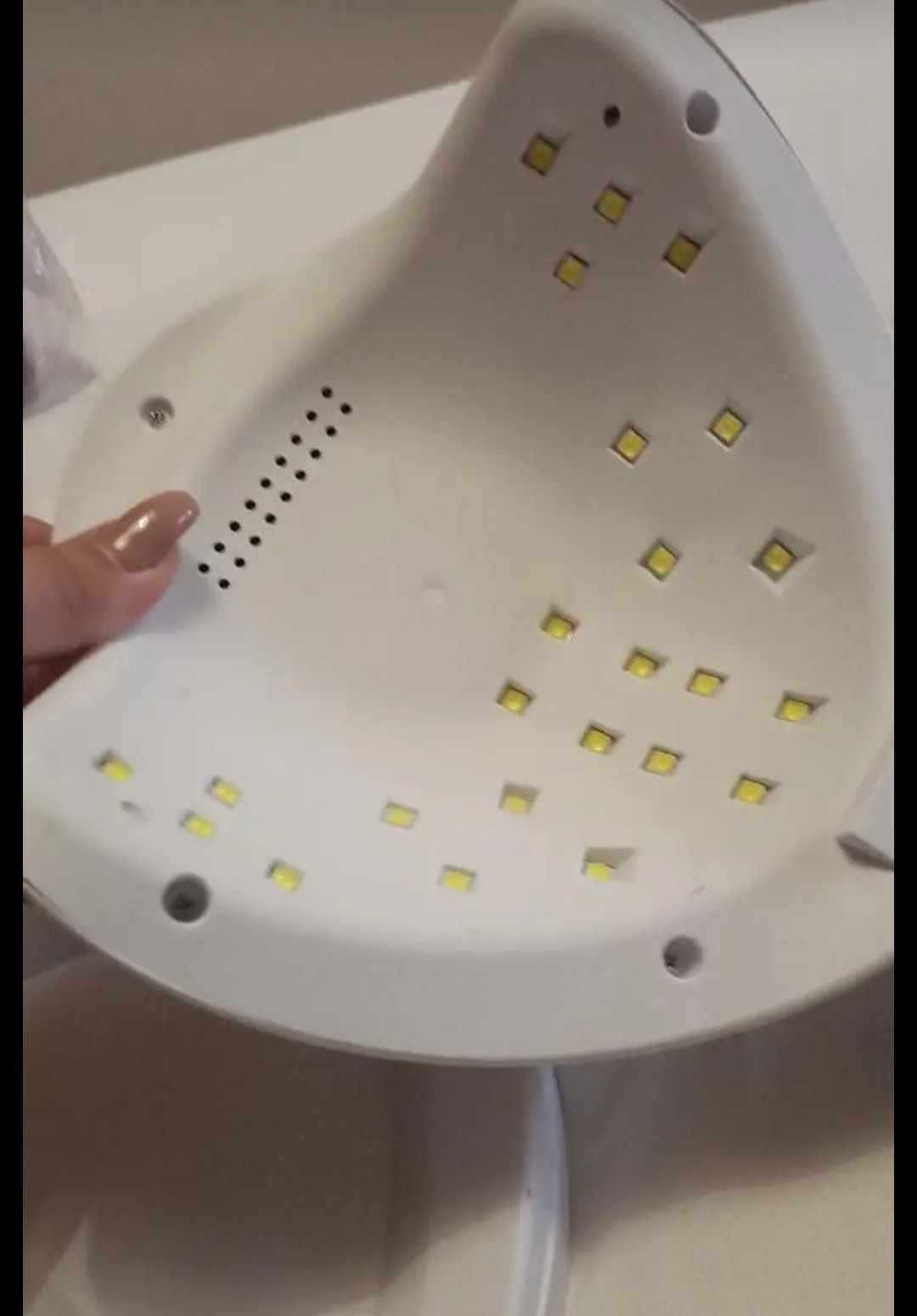 UV LED Лампа за нокти