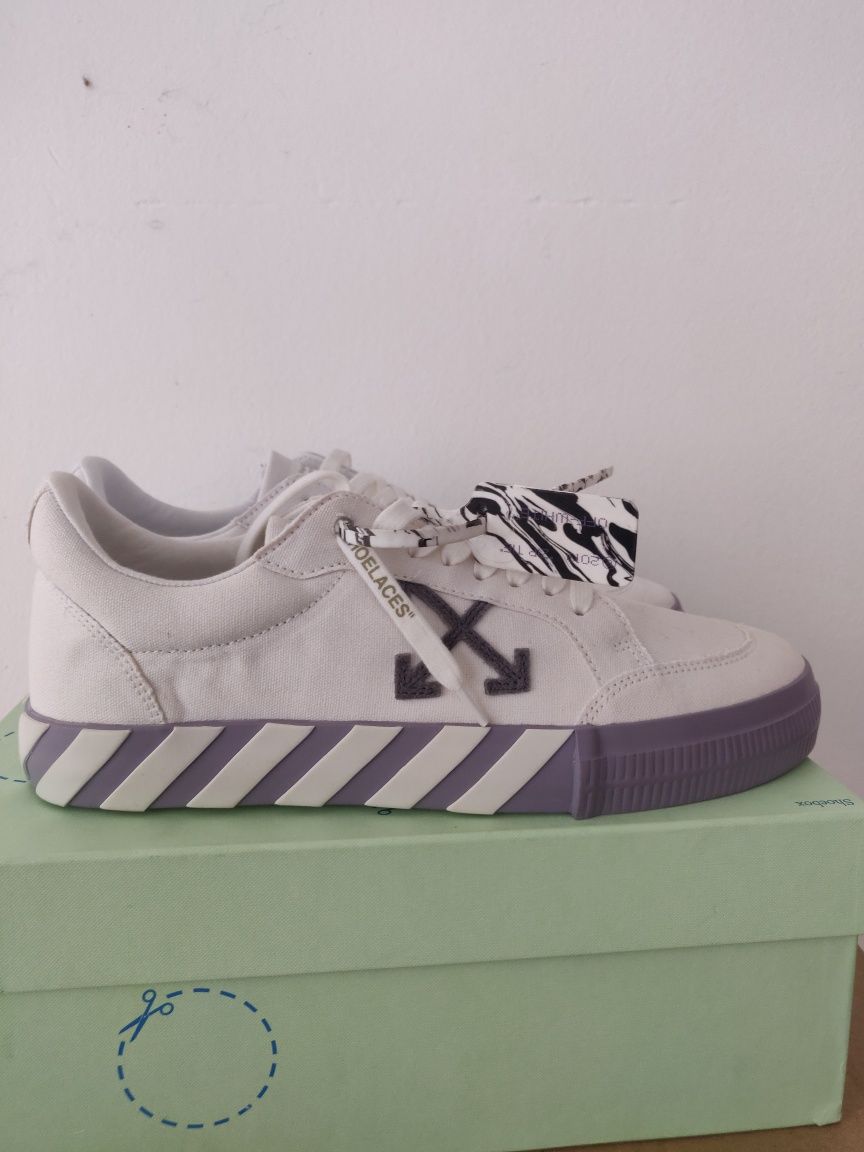 Off White Vulc Low 44-45 номер