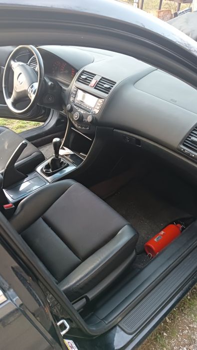 Vând honda acord Sedan motor 2.2, an 2005,in stare de funcționare,