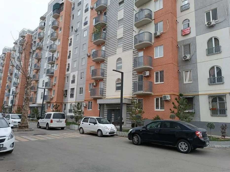 Assalom Sohil Golden House Узбум, 2 комнатная с ремонтом СРОЧНО!