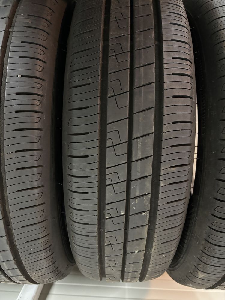 Set 4 anvelope vara 175/65 R17 Goodyear