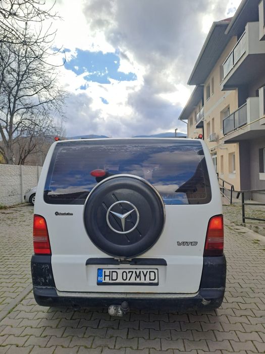 Vând Mercedes Vito din 2002 8 locuri