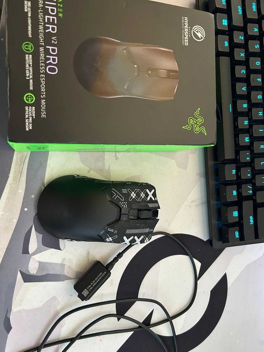 Razer Viper V2 Pro+HyperPolling Wireless Dongle