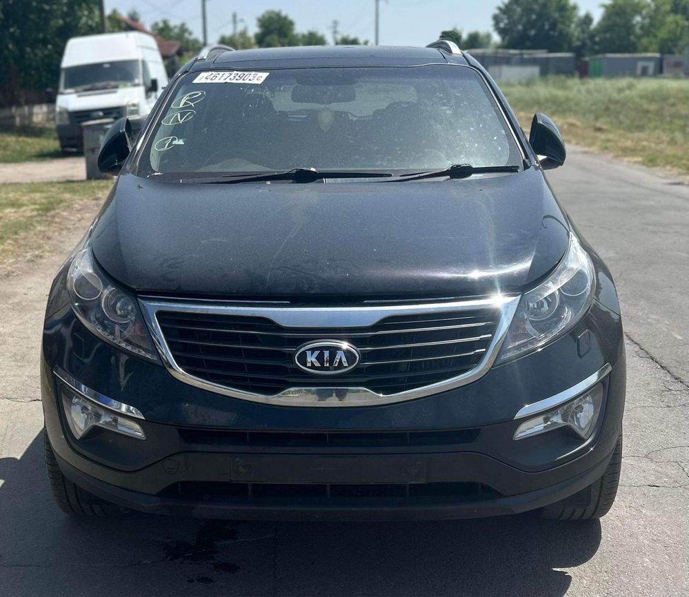 Kia Sportage 1.7crdi 116кс НА ЧАСТИ