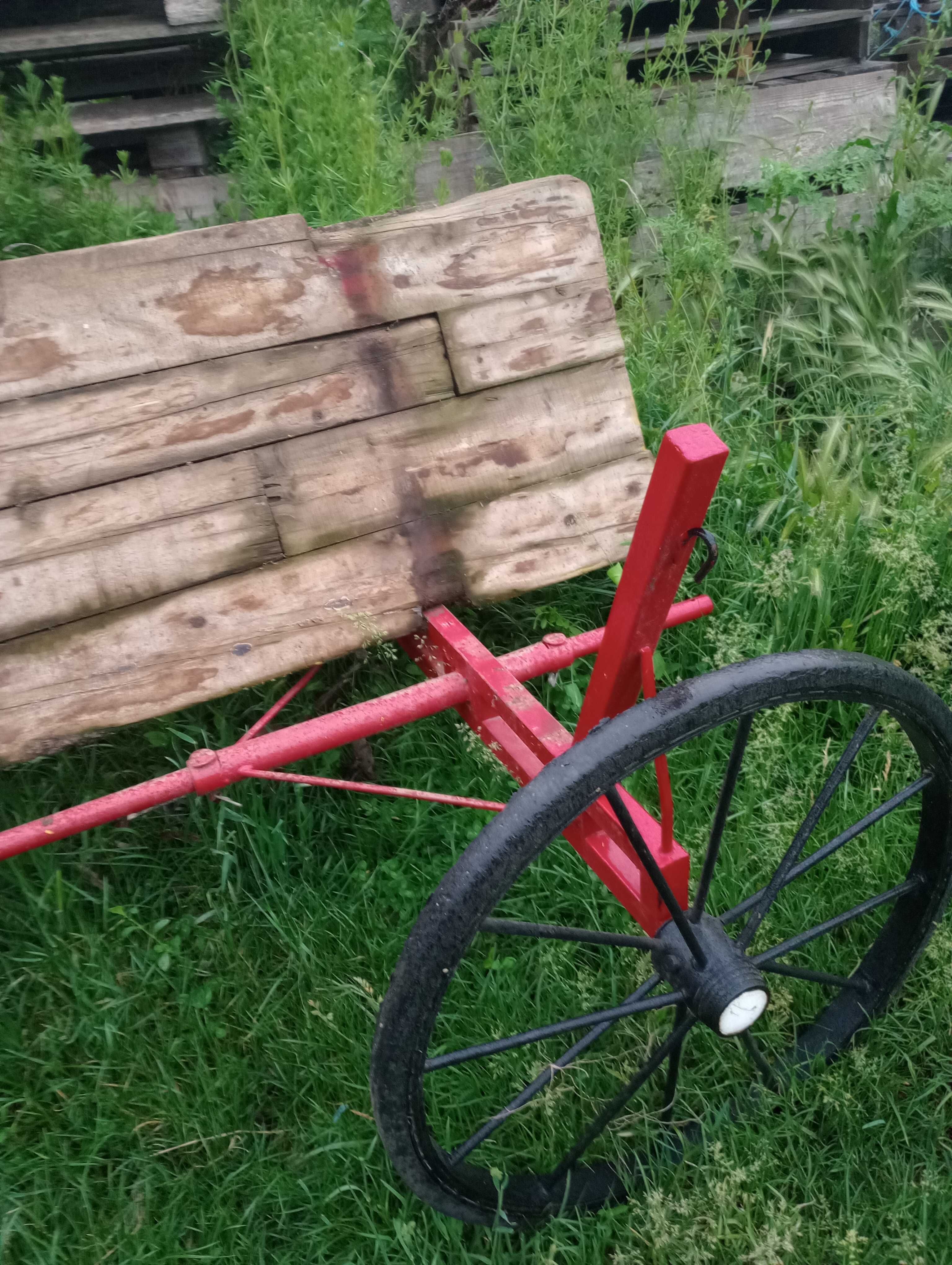 Каруца конска заводска.