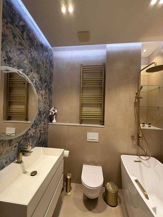 ПРОДАЕТСЯ 6/1/9 210м2 ЖК Nur Алайского рынка