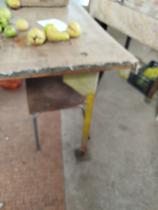 Работна маса,метална