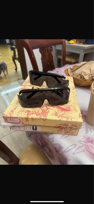 Продам срочно очки качество люкс 3-х брендов
