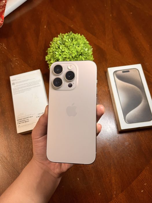 iPhone 15 Pro 128GB. В Шикарном состоянии!