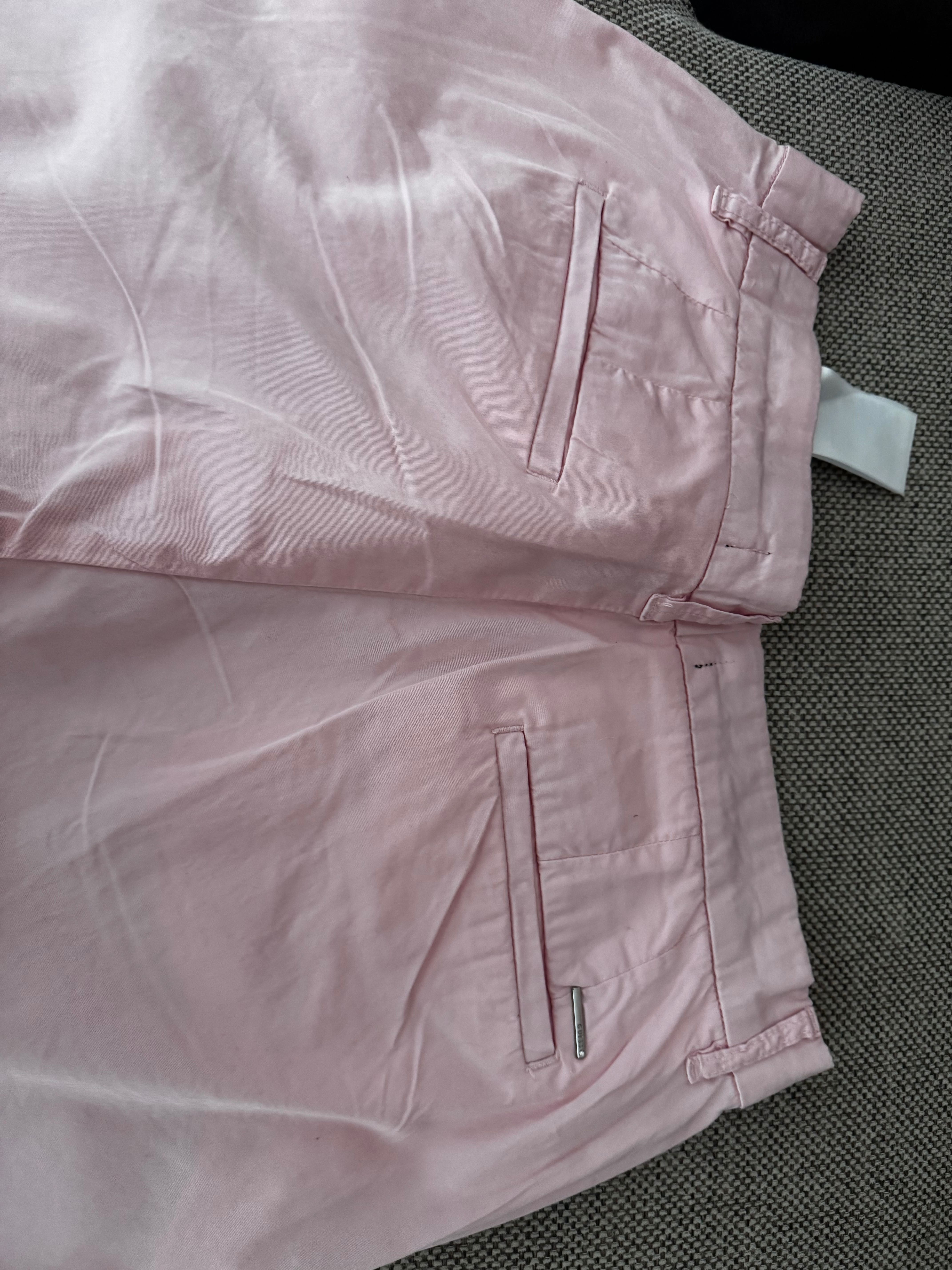 Чино панталон Guess L нов
