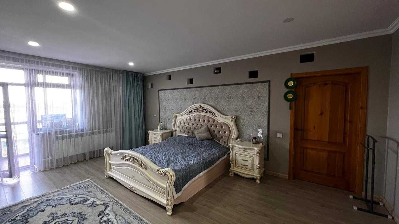 Трехуровневый коттедж в Отрадном 525 кв м