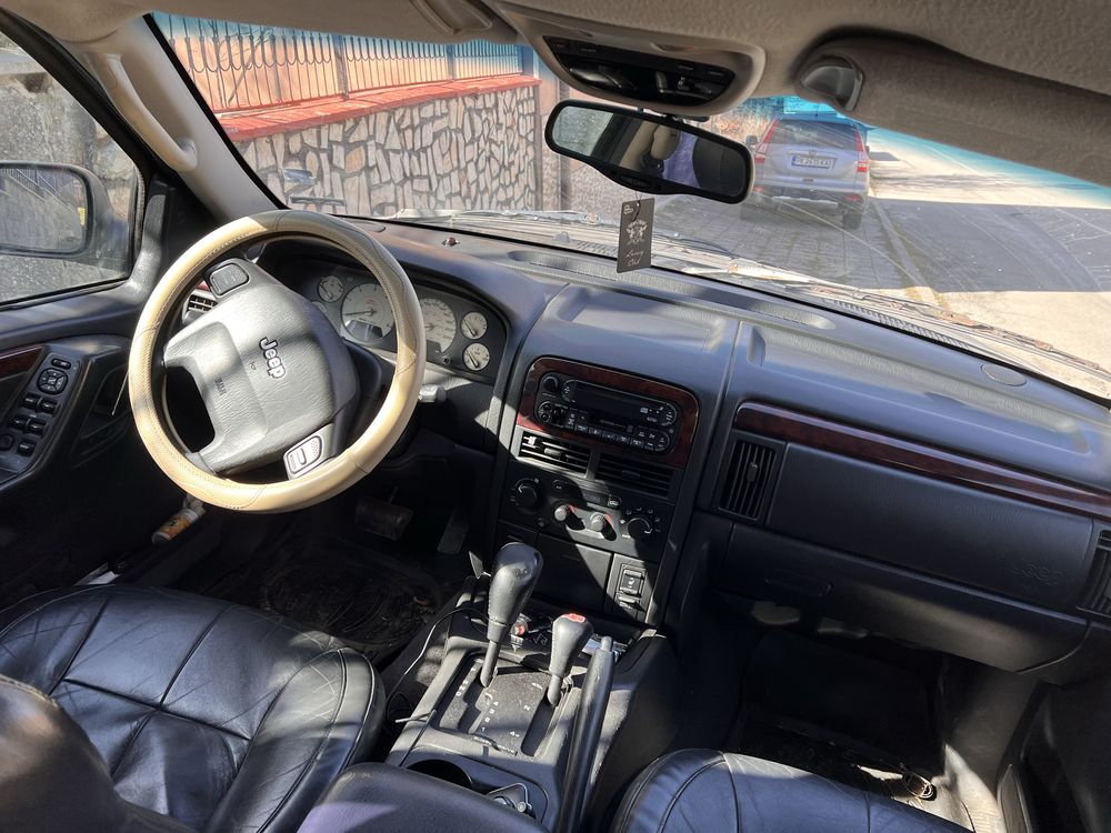 Jeep Grand Cherokee 2.7