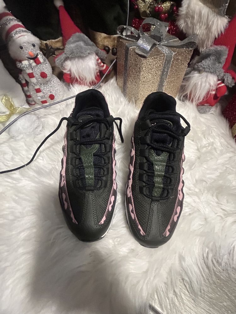 Nike air max 95 combinatie de culori