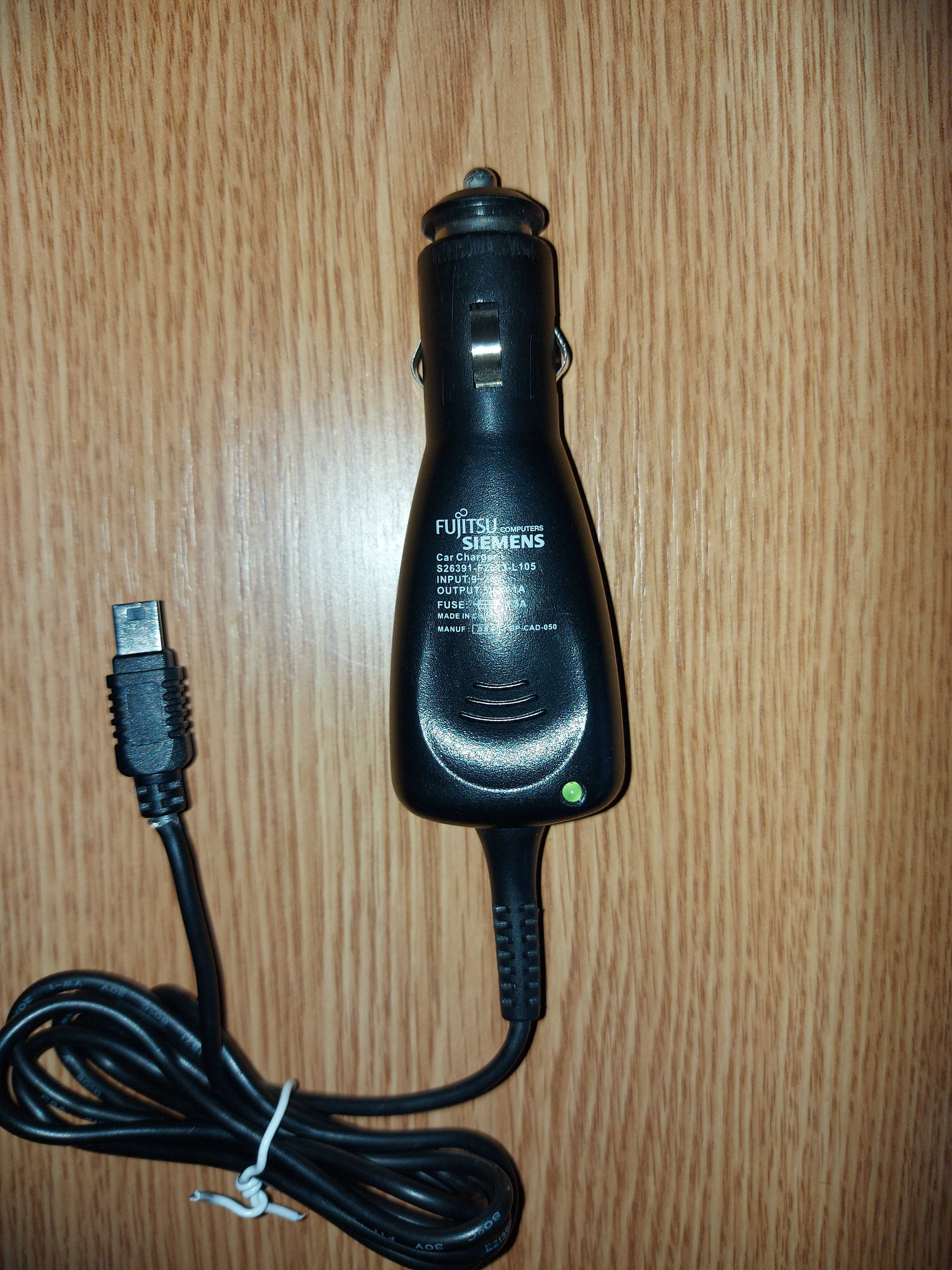 Incarcatot  /  Alimentator auto pentru  GPS, Fujitsu Siemens
