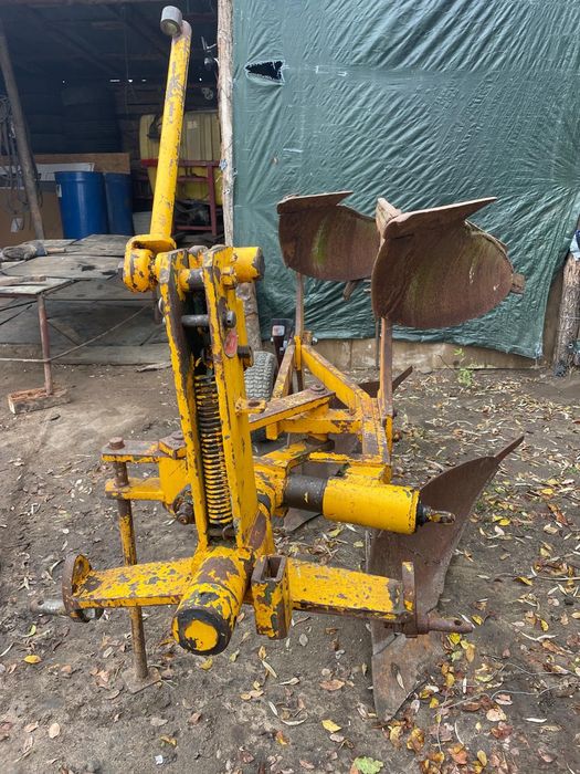 Plug reversibil mecanic