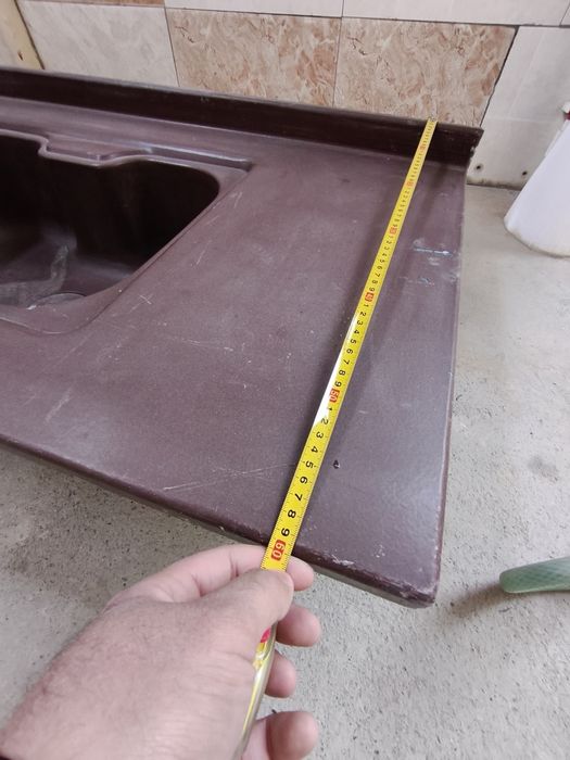 Раковина сотилади. Холати яхши размер 115 см * 60 см