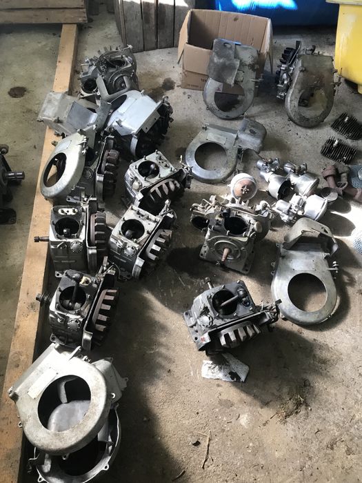 Vând piese de motor Carpatin