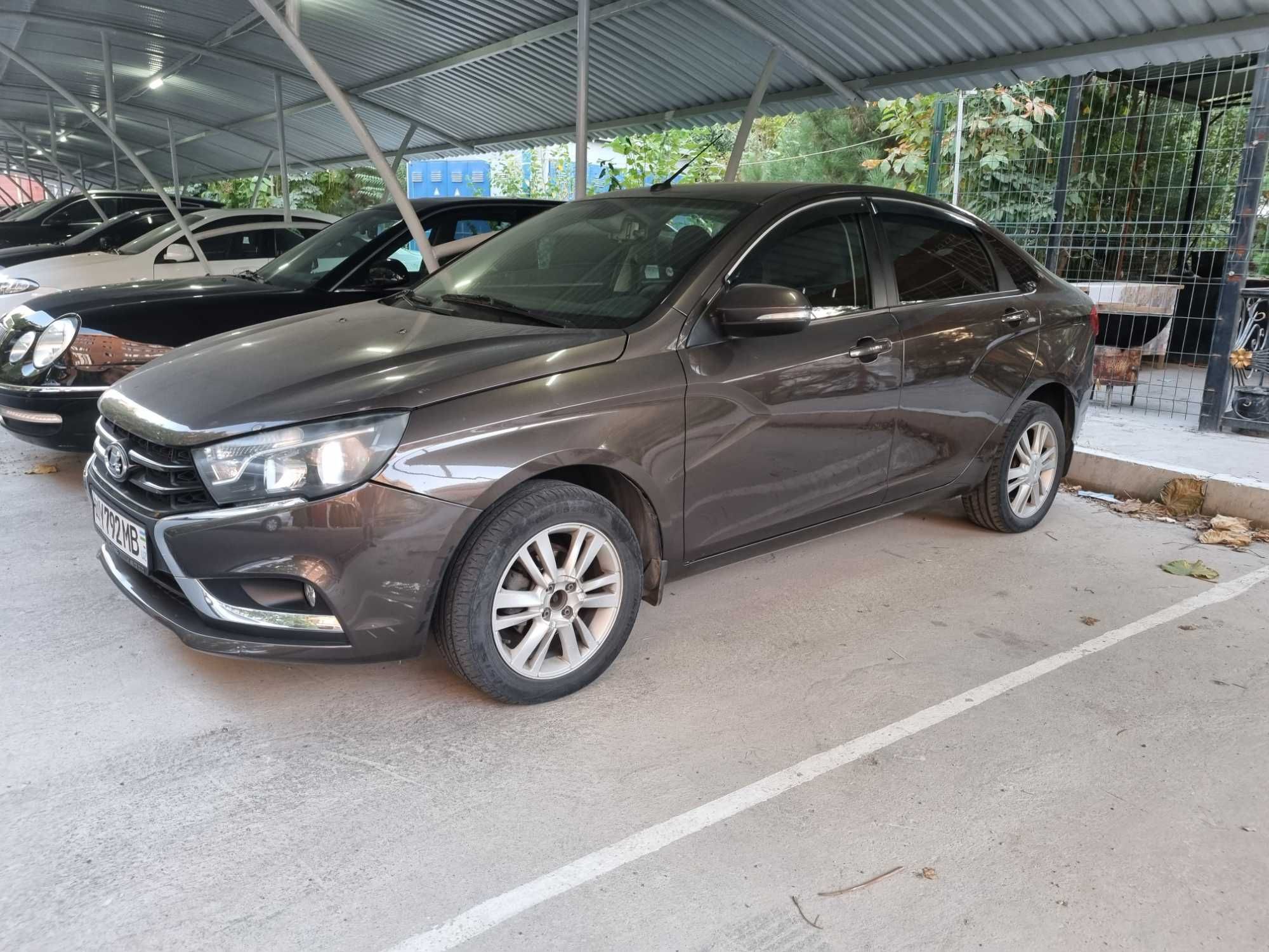 Lada vesta sedan 1.6