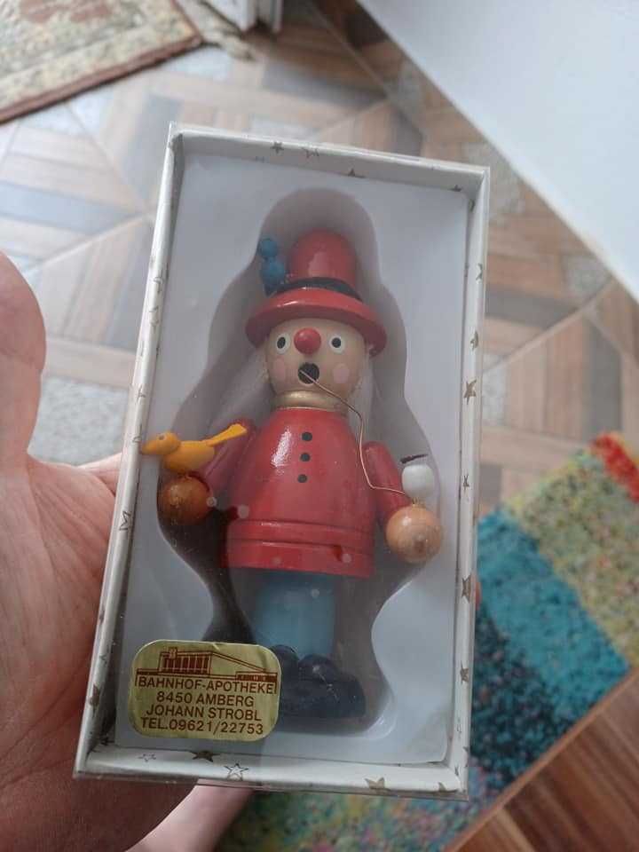 Figurina vintage de colectie Bahnhof-Apotheke