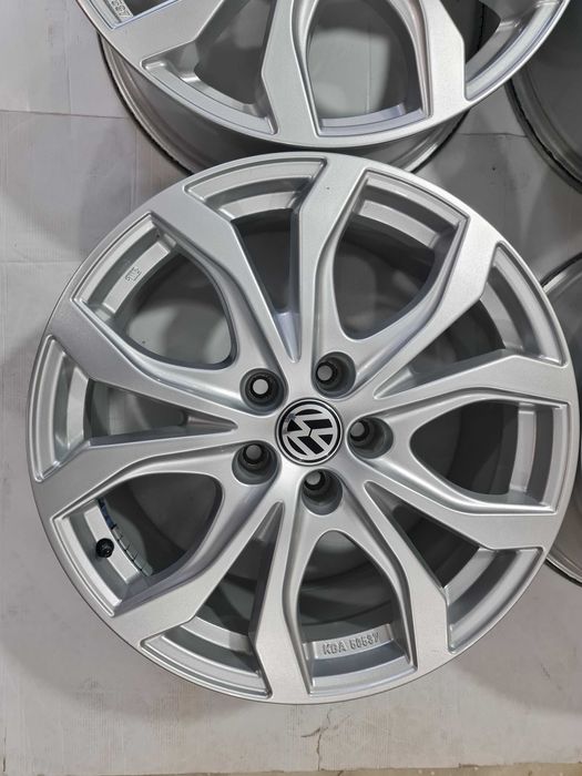 Jante 19 VW Touareg T5 T6 Caravelle Multivan Amarok 5x120 65.1 8.5j