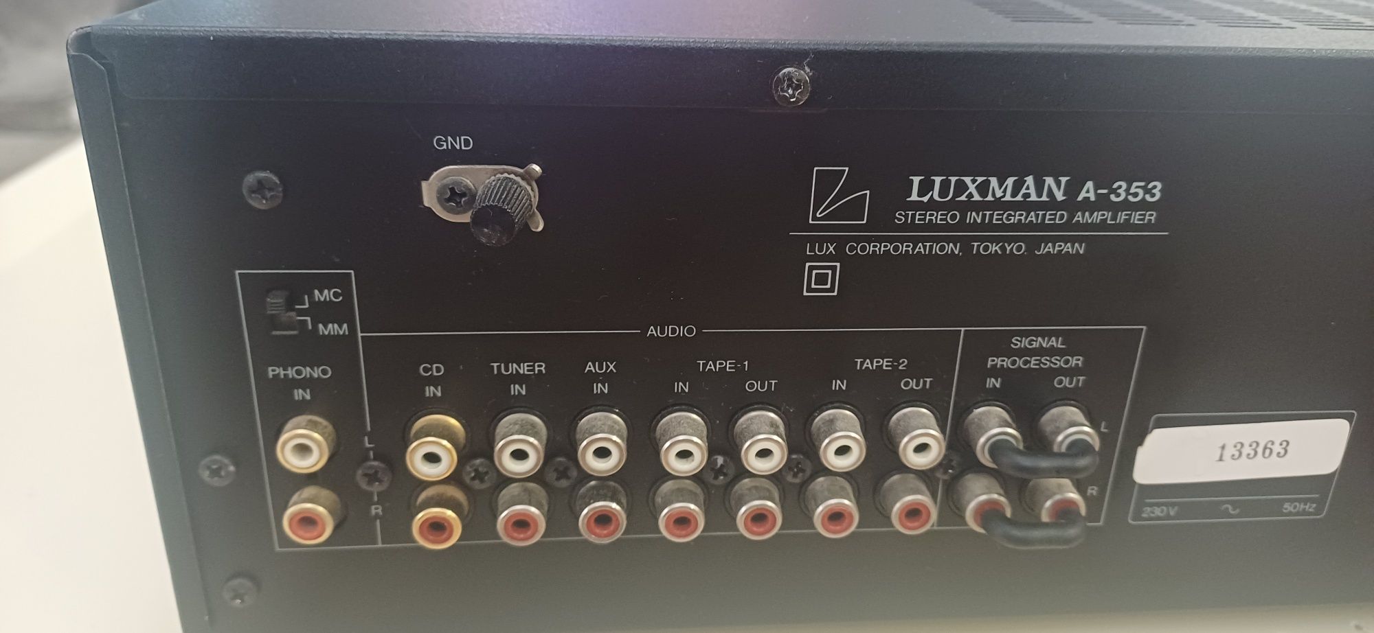 Продавам мощен усилвател Luxman a353