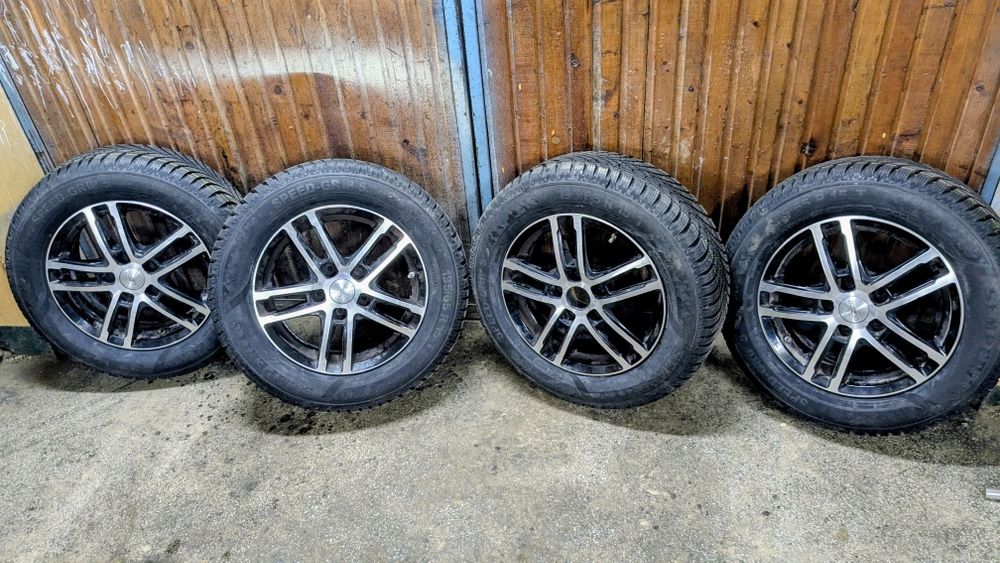 195 65 15 Гуми с или без джанти 5х114.3