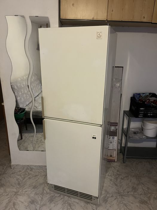 Хладилник Електролукс