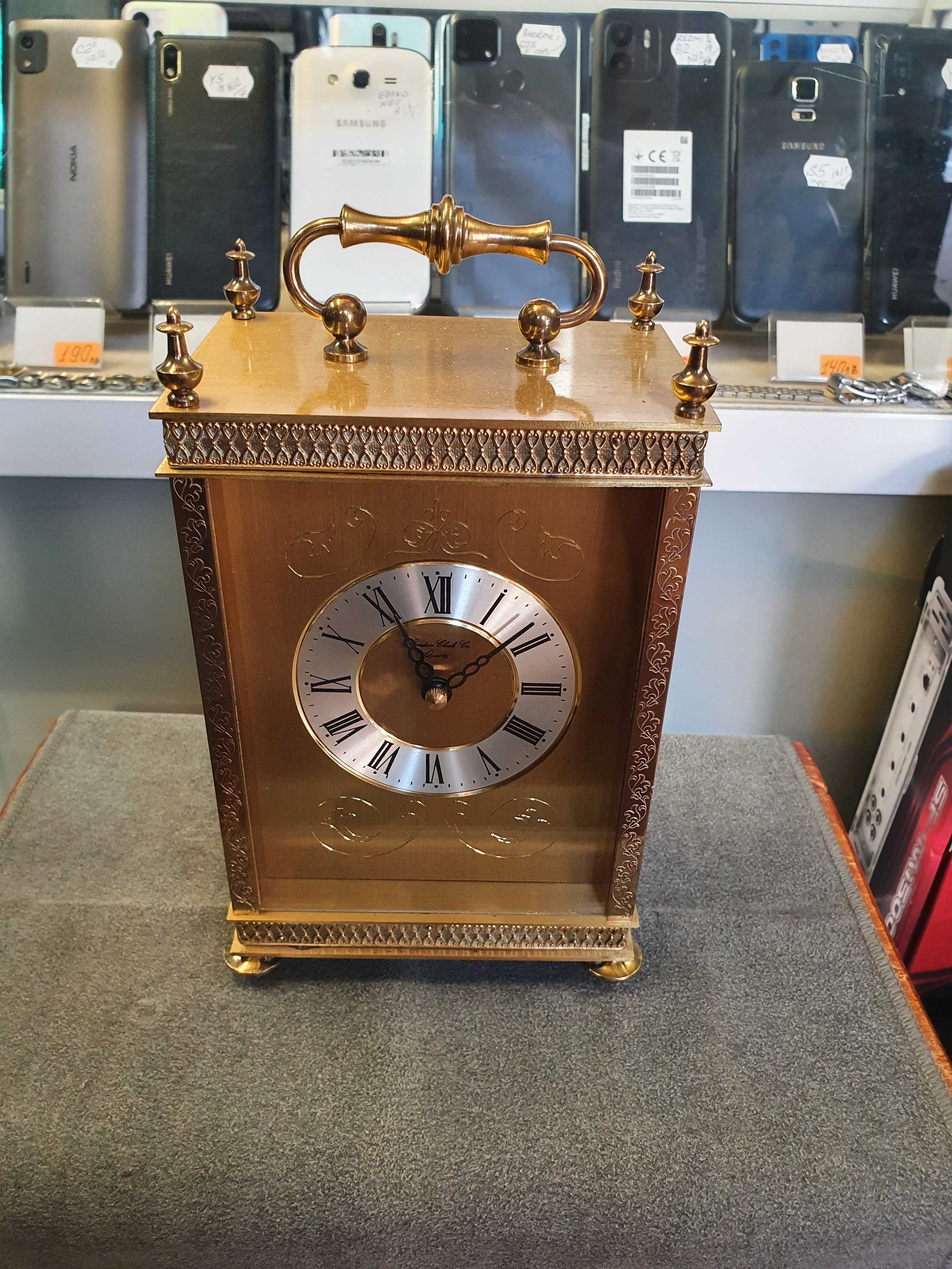 Каретен часовник London Clock Co Quartz В отлично  състояние.